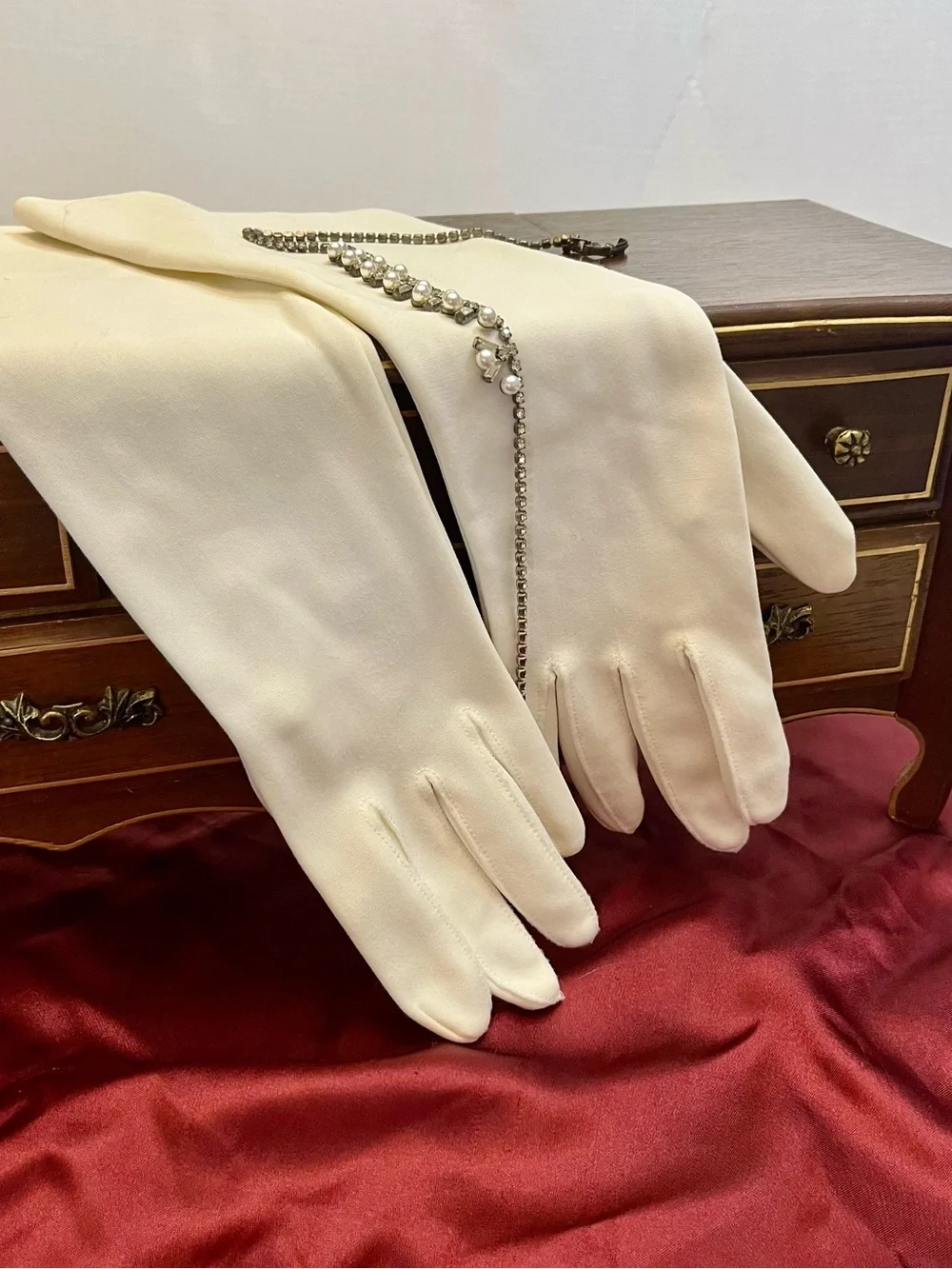 N/A vintage ivory